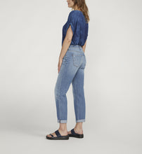 Load image into Gallery viewer, Carter Girlfriend Jeans